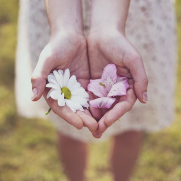 Meet your Posher, @lindenbreeze 💋 - Picture 2 of 8